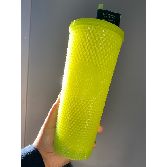 ❌SOLD❌                         Starbucks Halloween Glow in the Dark Studded Cup - Picture 3 of 7